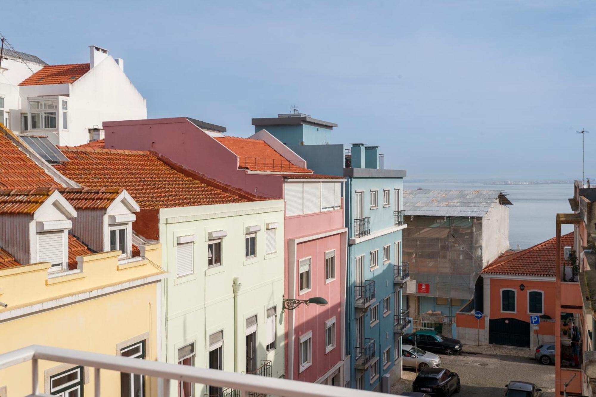 Cortes Apartment In Lisbon Historic Neighborhood מראה חיצוני תמונה